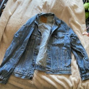 Levi’s denim jacket
